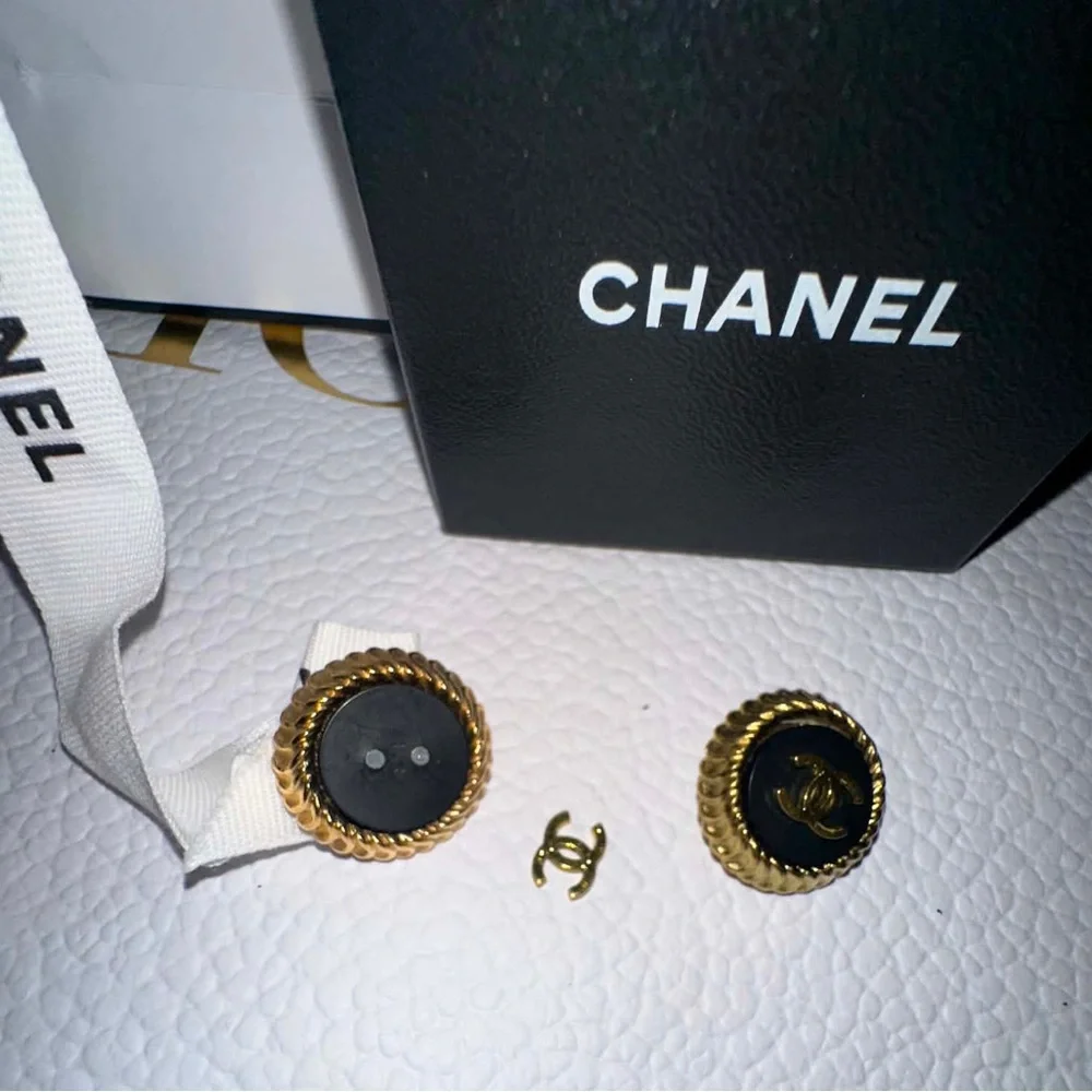 CHANEL Gold and Black Enamel CC Rope-Trim Button Earrings